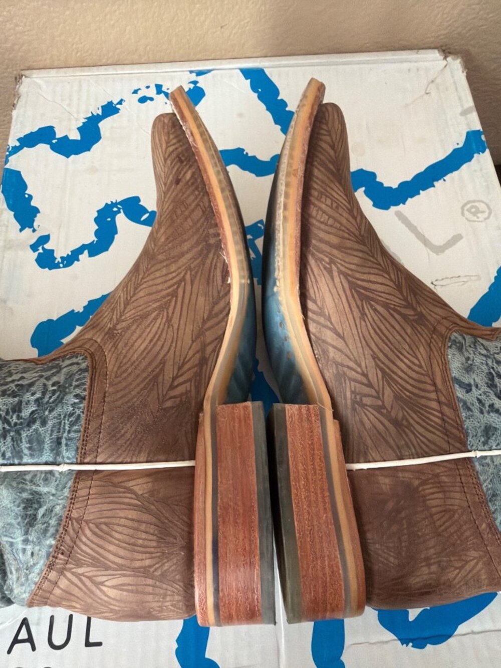 Tin Haul Boots Don't Ruffle My Feathers Angel Wing Women's Siz 6.5 Used w/Box - Picture 6 of 16
